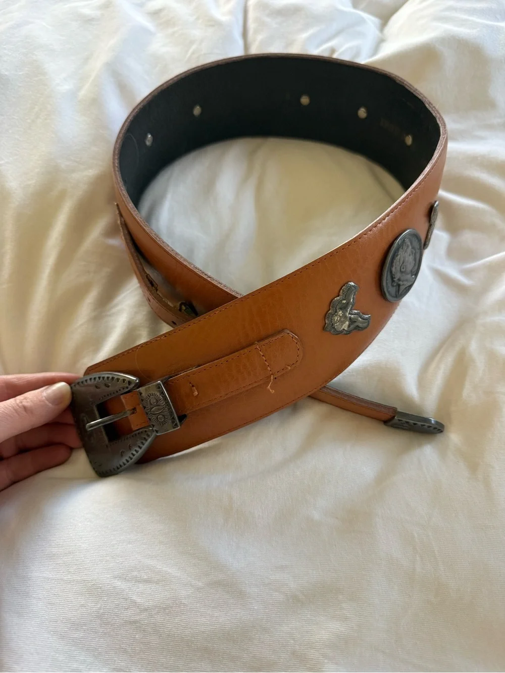Leather Western-Style Brown Women's Belt with Metal Conchos